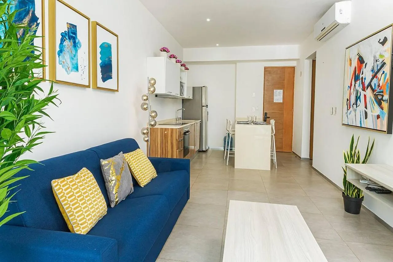 Lovely Space 4 Blocks From The Beach Apartment Playa del Carmen